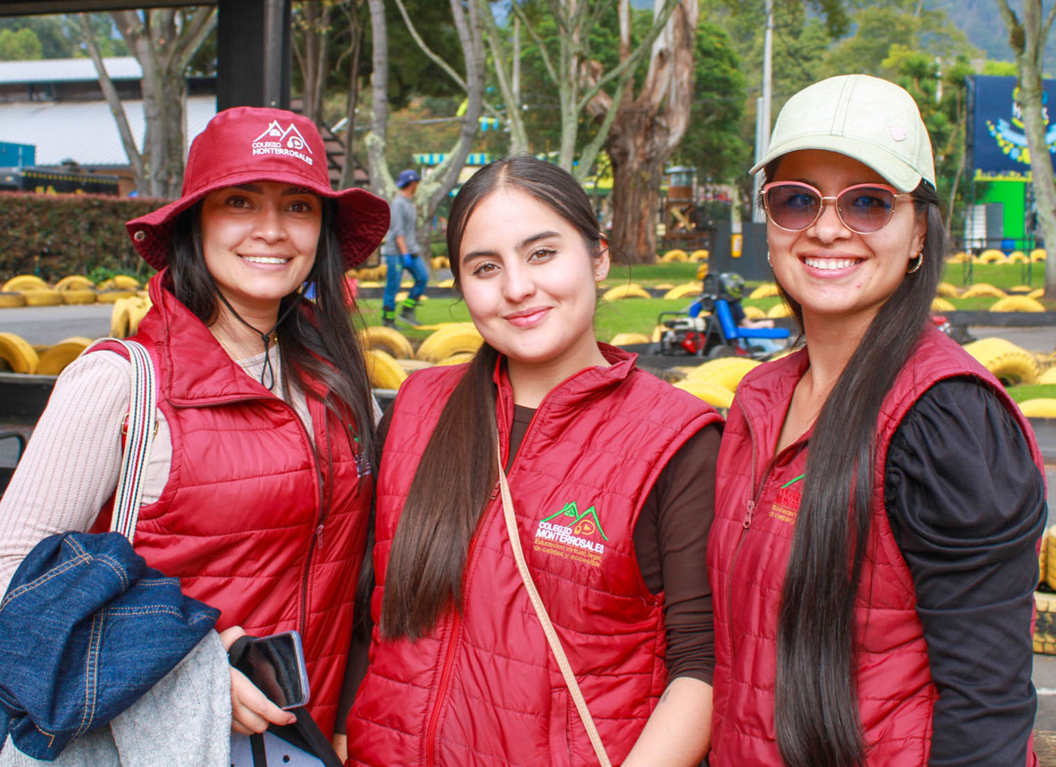 Nosotros Banner